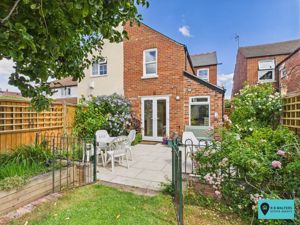 Rear Aspect - click for photo gallery